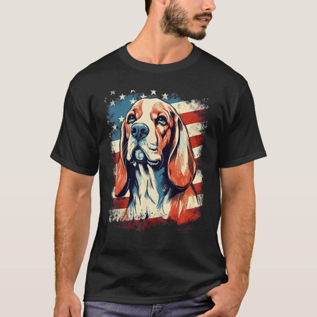 4th Of July US Flag Beagle Dog T Shirt (Framsida)