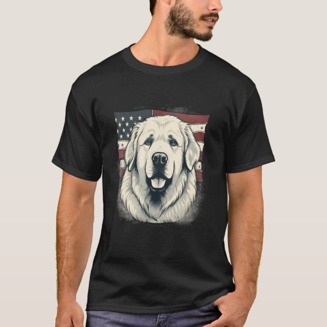 4th Of July US Flag Great Pyrenees Dog T Shirt (Framsida)