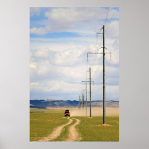 4X4-fordon på grusväg, Gobiöknen Poster
