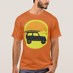 4x4 med Surfboard och Sol T Shirt