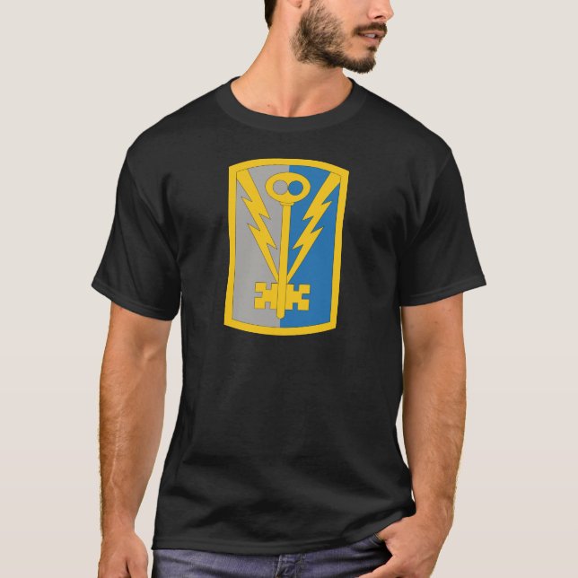 501. Militär intelligensbrigad T Shirt (Framsida)