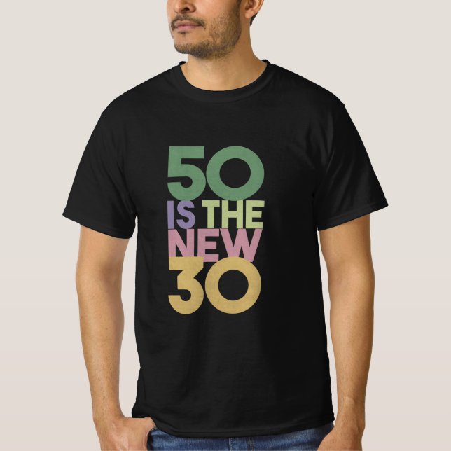 50 är den nya 30-50:e födelsedagsgiften Essential  T Shirt (Framsida)