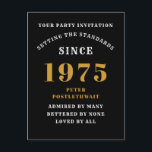 50-årsdag 1975 Svart Guld Vykort<br><div class="desc">Elegant svart och guld 50-årsfirande-inbjudan - Skapa din egen personliga design. Att sätta scenen för en minnesvärd fest börjar med den perfekta inbjudan. Vår eleganta svarta och gyllene 50-års inbjudan är det perfekta valet för denna milstolpe. Badad i svart för en touch av sofistikering och prydd i guld för en...</div>