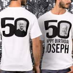 50-årsdag, mono anpassningsbar nu och foto namn t shirt<br><div class="desc">50:e födelsedagslånet, 50-anpassningsbars foton på fram- och baksidan samt namn t-shirt. Roligt 50:e personligens fotosvarta och vita födelsedagsteckendesign. Anpassa den här födelsedagskjortan med ett foto av födelsedagstjuren eller flickan i mitten på siffran 0 på både framsidan och baksidan. Underbar idé om att lägga till lite roligt i en femtioårsdagspresent med...</div>
