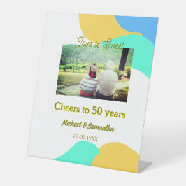 50-årsjubiléet kärlek är sötad retro