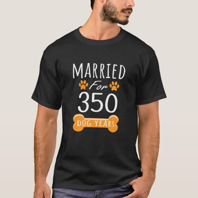50-årsjubileum, lätt gift i 350 Hund T Shirt (Framsida)