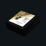 50:e årsdagen av Golden Glitter Minnesask<br><div class="desc">50:e årsdagen av Golden Glitter för design, Keepie Gift Box-redot så att du kan anpassa dig. Den här designen fungerar bra för andra evenemang och tillfälle som födelsedag, bröllop, förlovning, studenten, pension etc.genom att helt enkelt ändra texten. 😊 Produkten är 100 % Anpassade. Grafik och/eller text kan läggas till, tas...</div>