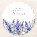 50:e födelsedagen 7 juli Anpassningsbarna Flower L Underlägg Papper<br><div class="desc">Perfekt bord-dekanor under en Juli-födelsedagsfest. Blå larkspur (delphinium) är födelseblomman för den månaden. Den bildar en söt vattenfärg grund gräns på blommigtens personlig,  underlägg med skalat kant. Namn,  ålder och födelsedatum för födelsedagen placeras ovanför den med hjälp av elegantens kalligrafi och typografi. All text kan redigeras.</div>