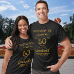50:e födelsedagen Personlig Manar Black och Guld T Shirt<br><div class="desc">Fira din speciella dag med vår anpassningsbar 50:e födelsedagen T-Shirt! Den här snyggten svart och guld kommer att vara personlig med ditt namn, skapar det perfekten för att hedra minnet av denna milstolpe-födelsedag. Det är perfektens sätt att visa upp stil och ge en underbar gåva till tillfälle. Det bekväma, lättviktiga...</div>