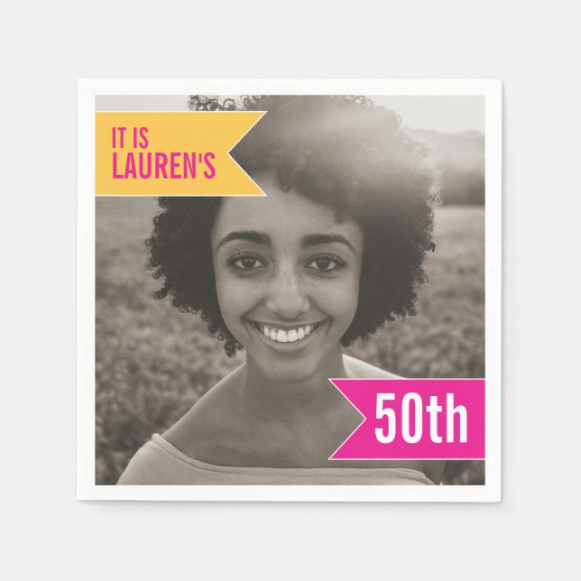 50:e födelsedagsfesten lägger till en egen gult fö pappersservett (Framsidan)