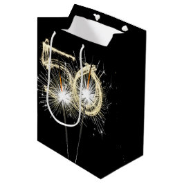 50:e födelsedagssparklers på svart