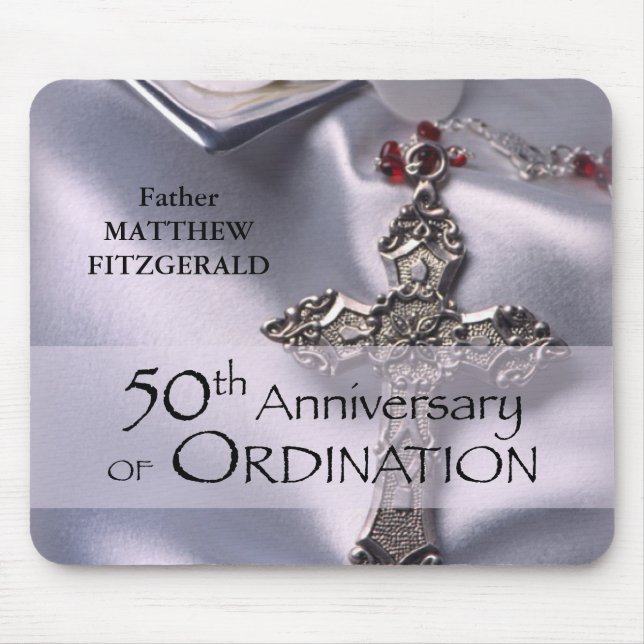 50:e jubileumschalice för anpassad namngivning musmatta (Framsidan)