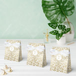 50 & Fabulous Birthday Golden Blommigt Swirls Presentaskar<br><div class="desc">50 & Fabulous Födelsedagsfest Golden Decorative Blommigt Swirls Favorbox.</div>