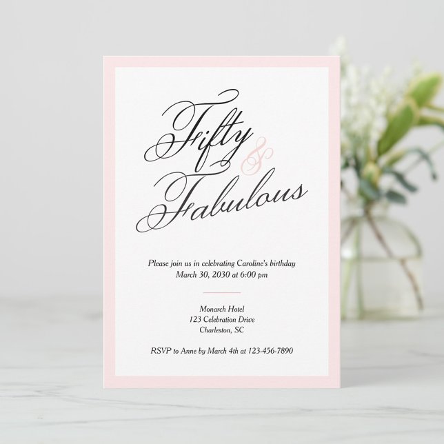 50 & Fabulous Script 50th Birthday Invitation Inbjudningar (Skapare uppladdad)
