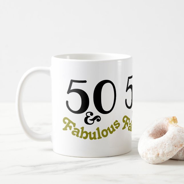 50 och Fabulös Födelsedagsfest Kaffemugg (Med munk)