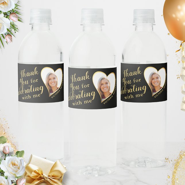 50 och Fabulous Birthday Black Guld Tack Vattenflaskor Etikett (Skapare uppladdad)