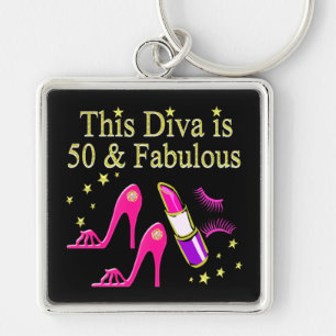 50 OCH FABULOUS DAZZLING DIVA-KONSTRUKTION FYRKANTIG SILVERFÄRGAD NYCKELRING