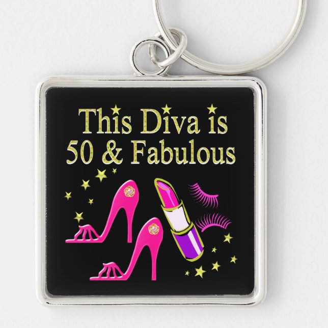 50 OCH FABULOUS DAZZLING DIVA-KONSTRUKTION FYRKANTIG SILVERFÄRGAD NYCKELRING (Framsidan)