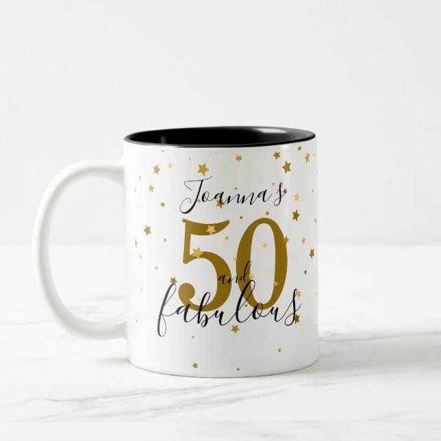 50 och Fabulous Guld och Black Script Birthday Två-Tonad Mugg (Vänster)