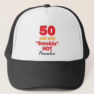 50 och stilla Smokin hoade namn för   det 50th Truckerkeps