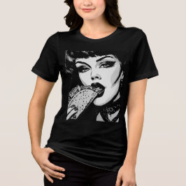 50-tals svart-vit grafisk stil Goth-flicka som äte T Shirt
