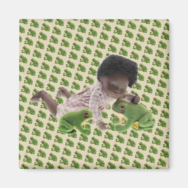 519 Sasha Cara Black Baby Magnet (Framsidan)