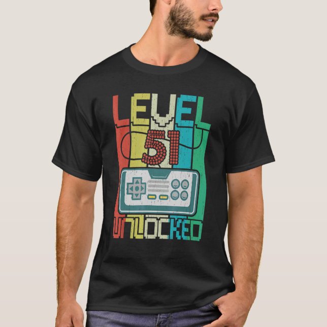 51 Olåst videospelare på nivå 51:e födelsedagen T Shirt (Framsida)