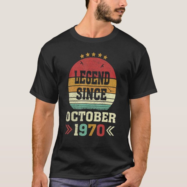 52 Years Old Legend Since October 1970 52nd Birthd T Shirt (Framsida)