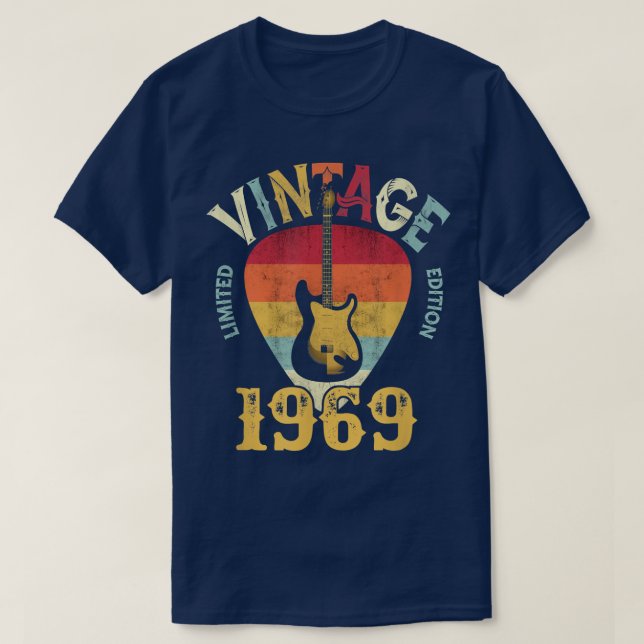 53 årÅlderdom 1969 Gitarr Plektrum 53:e födelsedag T Shirt (Design framsida)