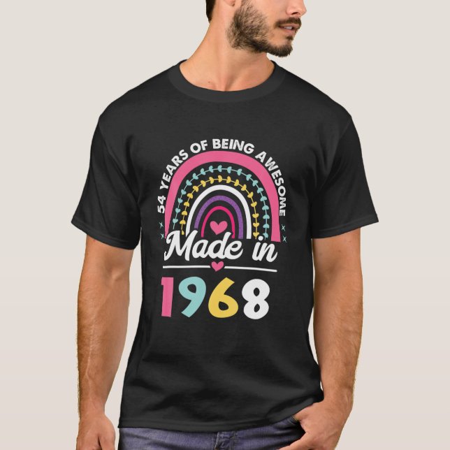 54 år gamla gåvor 54:e födelsedagen 1968 Vare T Shirt (Framsida)