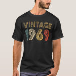 54:e födelsedagspresenten - Vintage 1969 T-Shirt<br><div class="desc">Fira din 54-årsdag för att du är vintage,  originell och legend. 1969 är det 54:e fågeldagskjortan som ger en underbar gåva till 50-årsdagen. Januari februari Mars April Maj Juni juli Augusti September Oktober December.</div>