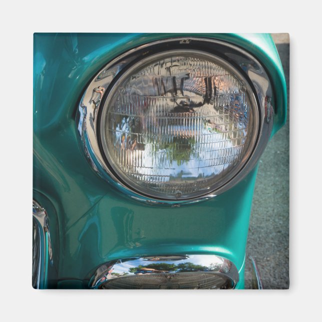 55 Chevy Headlight Magnet (Framsidan)