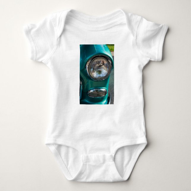 55 Chevy Headlight T Shirt (Framsida)