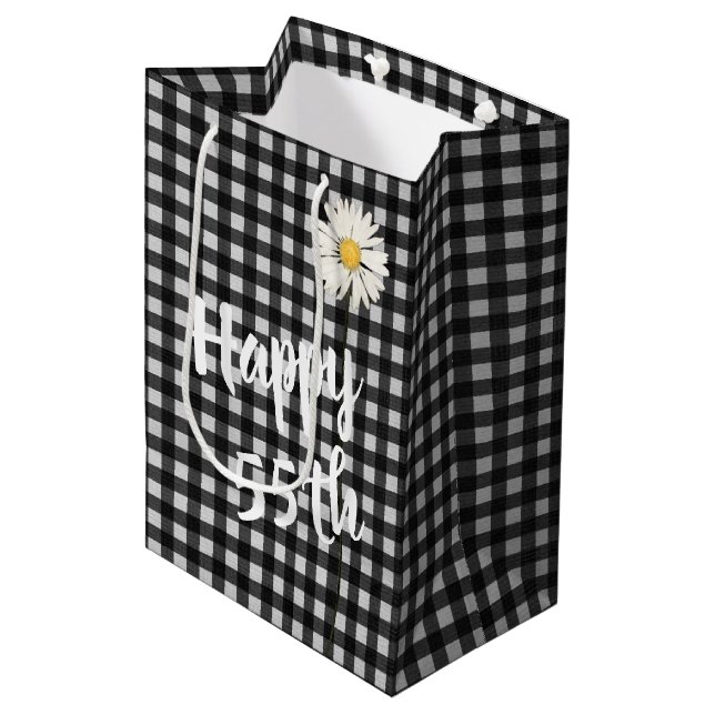 55:e födelsedagsdagen Daisy på Gingham Medium Gift (Framsidan Vinklad)