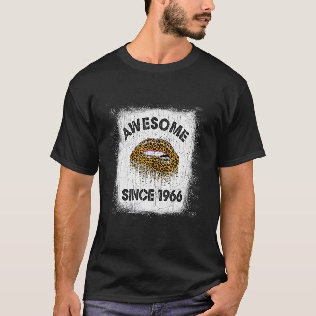 56 Years Old Birthday Awesome Since 1966 Leopard L T Shirt (Framsida)
