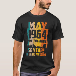 58:e födelsedagen 58 år Fantastisk sedan maj 1964  T Shirt