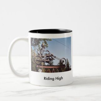 59. 300-100 rida kick 5-07, 59. 300-100 Ridin… Två-Tonad Mugg