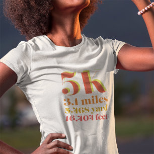 5 000 löpande Tävling Avstånd fet röd text T Shirt