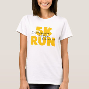 5 000 Springa Gult som kör idrottsport T-shirt