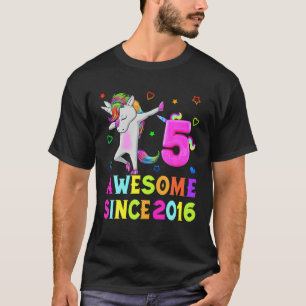 5 år gammal, 5:e födelsedag Unicorn Dabbing Fant T Shirt
