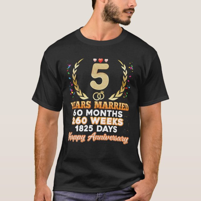 5 år Gift Lycklig 5:e Bröllop-årskupp T Shirt (Framsida)