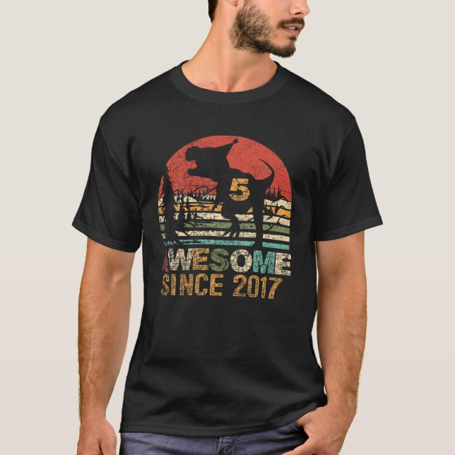 5-årig barnpojke Fantastisk sedan 2017 T Shirt (Framsida)