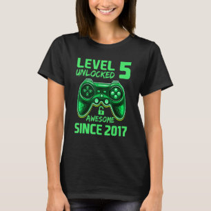 5-årig pojknivå 5 olåst Fantastisk 2017 5th B T Shirt