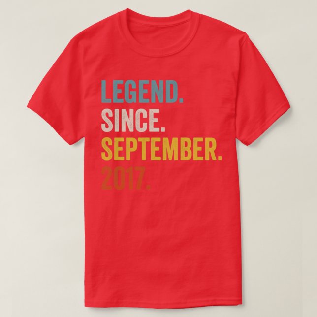 5 års ålderspension sedan september 2017 5:e födse t shirt (Design framsida)