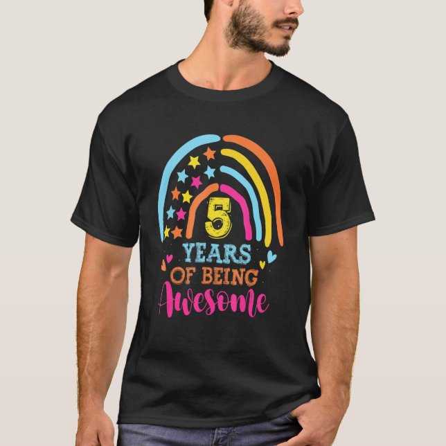 5 års Fantastisk 5: e födelsedagstidningen Ra T Shirt (Framsida)