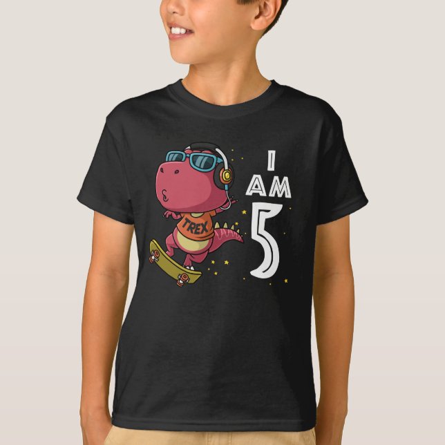 5 års födelsedag Skateboard Trex dinosaur 5 år gam T Shirt (Framsida)