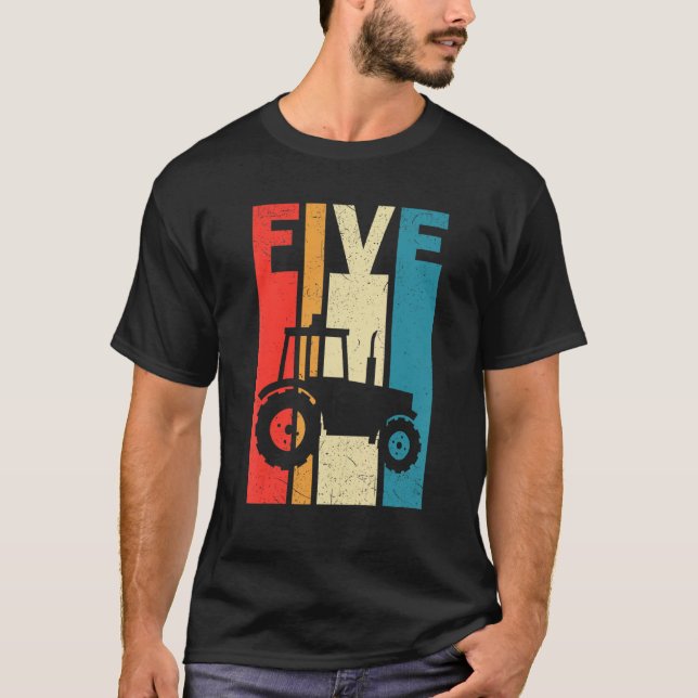 5:e födelsedag Retro Farm Tractor Theme Farmer Boy T Shirt (Framsida)