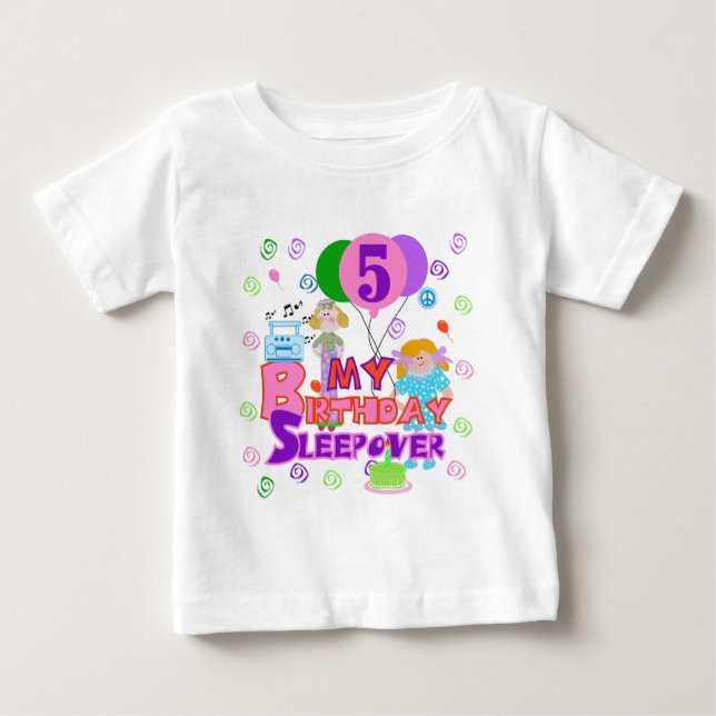 5:e födelsedag Sleepover Tshirts och gåvor (Framsida)