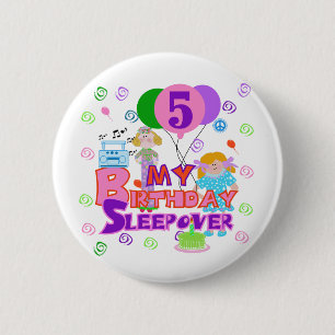 5:e födelsedag Sleepover Tshirts och gåvor Knapp