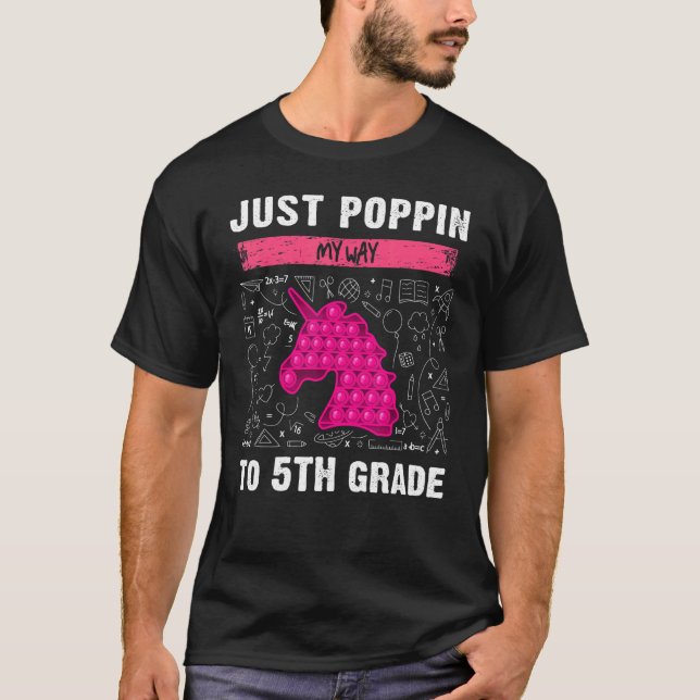 5:e klass tillbaka till skolan Pop It  Fidget-leks T Shirt (Framsida)